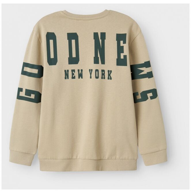 name it name it NKMNOLEN LS NREG SWEAT BRU Bruin Island Fossil name it NKMNOLEN LS NREG SWEAT BRU Jongens sweatshirt Bruin bestel je online bij www.bertusmode.nl/